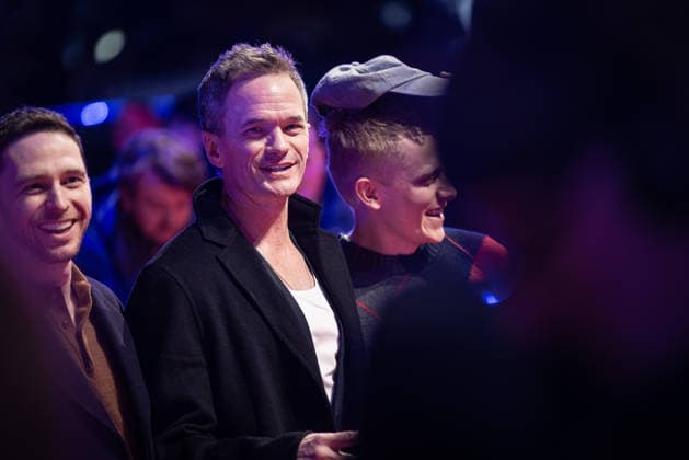 Opening 76. Berlinale - Der alternative Blick Neil Patrick Harris Eröffnung der 76. Berlinale mit dem afghanischen Film No Good Men im Berlinale Palast in Berlin Copyright: xEventpressx