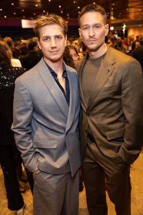 Opening 76. Berlinale - Der alternative Blick Vladimir Burlakov und Freund Martin Samek PARTY Eröffnung der 76. Berlinale mit dem afghanischen Film No Good Men im Berlinale Palast in Berlin Copyright: xEventpressx