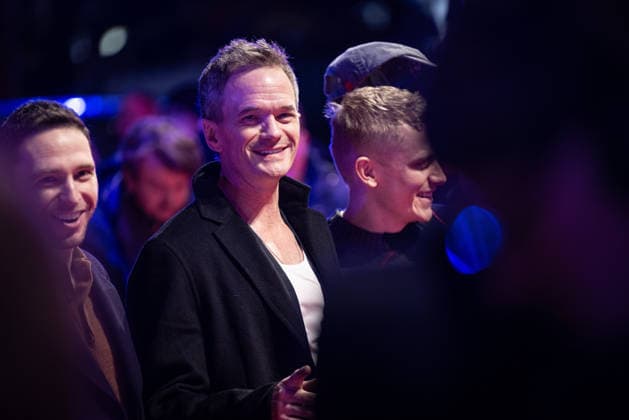 Opening 76. Berlinale - Der alternative Blick Neil Patrick Harris Eröffnung der 76. Berlinale mit dem afghanischen Film No Good Men im Berlinale Palast in Berlin Copyright: xEventpressx