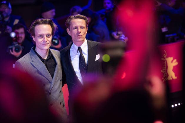 Opening 76. Berlinale - Der alternative Blick Alexander Scheer , August Diehl Eröffnung der 76. Berlinale mit dem afghanischen Film No Good Men im Berlinale Palast in Berlin Copyright: xEventpressx