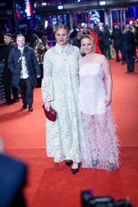 Opening 76. Berlinale - Der alternative Blick Jasna Fritzi Bauer und Rosalie Thomass Eröffnung der 76. Berlinale mit dem afghanischen Film No Good Men im Berlinale Palast in Berlin Copyright: xEventpressx