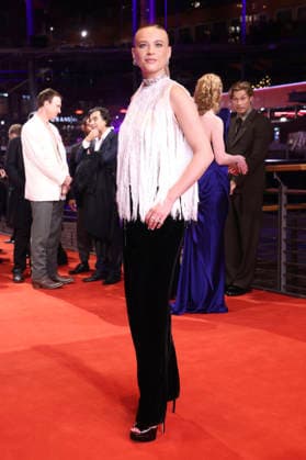 Jeanne Goursaud bei der Festivaleröffnung mit der Premiere des Kinofilms No Good Men auf der Berlinale 2026 76. Internationale Filmfestspiele Berlin im Berlinale Palast. Berlin, 12.02.2026