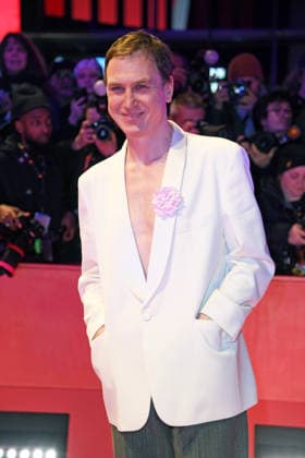 Lars Eidinger auf dem Roten Teppich der ERÖFFNUNG DER 76. BERLINALE (International Berlin Film Festival) im Berlinale Palast am Potsdamer Platz in Berlin am 12.02.2026