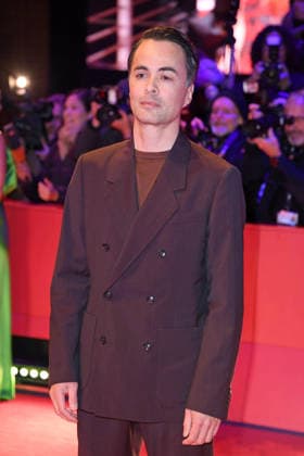 Nikolai Kinski auf dem Roten Teppich der ERÖFFNUNG DER 76. BERLINALE (International Berlin Film Festival) im Berlinale Palast am Potsdamer Platz in Berlin am 12.02.2026