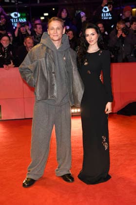 Matthias Schweighöfer mit Partnerin Ruby O. Fee bei der Festivaleröffnung mit der Premiere des Kinofilms No Good Men auf der Berlinale 2026 76. Internationale Filmfestspiele Berlin im Berlinale Palast. Berlin, 12.02.2026