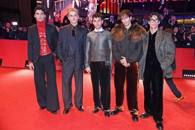 Elevator Boys (Luis Freitag, Bene Schulz, Tim Schaecker, Jacob Rott, Julien Brown) auf dem Roten Teppich der ERÖFFNUNG DER 76. BERLINALE (International Berlin Film Festival) im Berlinale Palast am Potsdamer Platz in Berlin am 12.02.2026