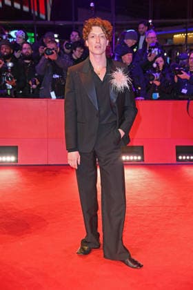 Daniel Donskoy auf dem Roten Teppich der ERÖFFNUNG DER 76. BERLINALE (International Berlin Film Festival) im Berlinale Palast am Potsdamer Platz in Berlin am 12.02.2026