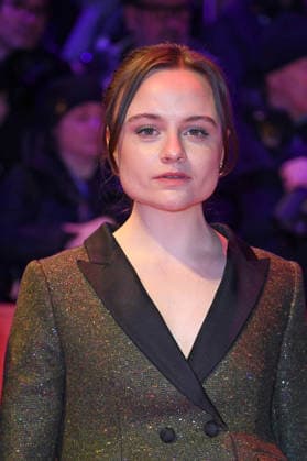 Lena Urzendowsky auf dem Roten Teppich der ERÖFFNUNG DER 76. BERLINALE (International Berlin Film Festival) im Berlinale Palast am Potsdamer Platz in Berlin am 12.02.2026