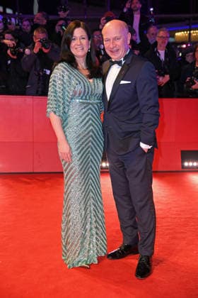 Kai Wegner mit Freundin Katharina Günther-Wünsch auf dem Roten Teppich der ERÖFFNUNG DER 76. BERLINALE (International Berlin Film Festival) im Berlinale Palast am Potsdamer Platz in Berlin am 12.02.2026