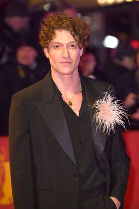 Daniel Donskoy bei der Festivaleröffnung mit der Premiere des Kinofilms No Good Men auf der Berlinale 2026 76. Internationale Filmfestspiele Berlin im Berlinale Palast. Berlin, 12.02.2026