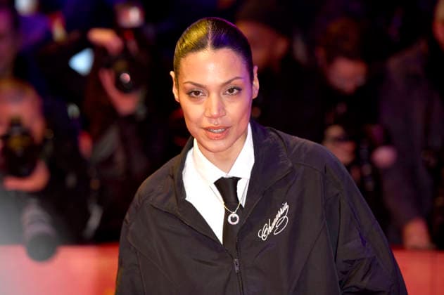 Haley Louise Jones bei der Festivaleröffnung mit der Premiere des Kinofilms No Good Men auf der Berlinale 2026 76. Internationale Filmfestspiele Berlin im Berlinale Palast. Berlin, 12.02.2026
