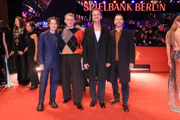 Berlinale Eröffnung Bella Ramsey, George Jaques, Neil Patrick Harris, Ken Petrie Roter Teppich zur Eröffnung der 76. Berlinale im BerlinalePalast, Berlin, Datum: 12.02.2026 Copyright: xEventpress Kratschx