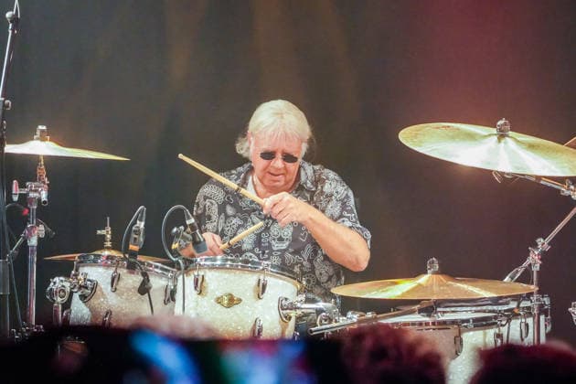 Purpendicular mit Drummer Ian Paice (Gründungsmitglied Deep Purple) - Rüsselsheim 12.02.2026: Konzert von Purpendicular mit Schlagzeug-Legende Ian Paice von Deep Purple