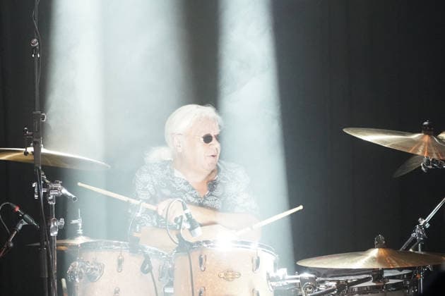 Purpendicular mit Drummer Ian Paice (Gründungsmitglied Deep Purple) - Rüsselsheim 12.02.2026: Konzert von Purpendicular mit Schlagzeug-Legende Ian Paice von Deep Purple