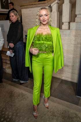 Janin Ullmann in gruen zu Gast bei der Berlin Opening Night by UFA FUNKE und Gala im Rahmen der Berlinale bei den 76 Internationale Filmfestspiele Berlin im Hotel SO Das Stue am Donnerstag 12.Februar 2026 in Berlin Berlin Deutschland