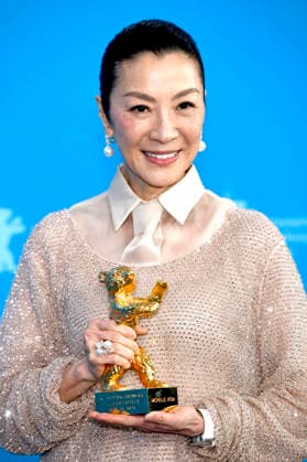 Michelle Yeoh beim Photocall zur Verleihung des Goldenen Ehrenbären für das Lebenswerk auf der Berlinale 2026 76. Internationale Filmfestspiele Berlin im Hotel Grand Hyatt. Berlin, 13.02.2025