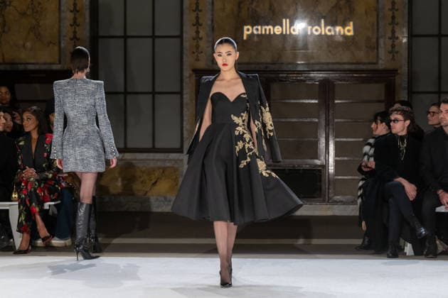 Pamella Roland fashion show during the New York Fashion Week in New York, USA - 12 Feb 2026 A model walks the runway for the Pamella Roland fashion show during the New York Fashion Week at the New York Public Library. New York United States Copyright: xRonxAdarx xSOPAxImagesx _radar_roland_20260212_00144