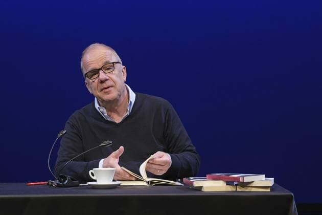 Lesung Hubertus Meyer-Burckhardt im Ernst Deutsch Theater ** NUR FÜR REDAKTIONELLE ZWECKE ** EDITORIAL USE ONLY **<p>Lesung Hubertus Meyer-Burckhardt im Ernst Deutsch Theater im Rahmen der Digitalen Kulturreihe. lok, Deutschland Hamburg Hamburg Copyright: AndreasxLaible *** Reading Hubertus Meyer Burckhardt at the Ernst Deutsch Theater FOR EDITORIAL PURPOSES ONLY EDITORIAL USE ONLY p Reading Hubertus Meyer Burckhardt at the Ernst Deutsch Theater as part of the Digital Culture Series lok, Germany Hamburg Hamburg Copyright AndreasxLaible Copyright: AndreasxLaible doc7ak2chier0ood2t716mi ,EDITORIAL USE ONLY
