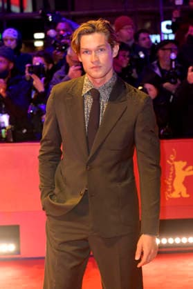 Damian Hardung bei der Festivaleröffnung mit der Premiere des Kinofilms No Good Men auf der Berlinale 2026 76. Internationale Filmfestspiele Berlin im Berlinale Palast. Berlin, 12.02.2026