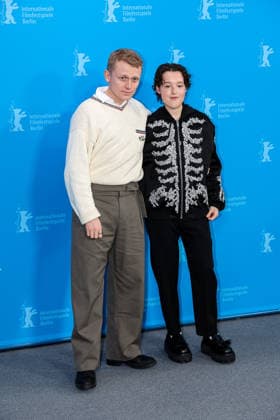 Berlin Berlinale, 76. internationale Filmfestspiele Berlin 2026 Photo Call Sunny Dancer v.Links (left), George Jaques (Regisseur, Drehbuchautor Director, Screenwriter), Bella Ramsey Berlinale, 76. internationale Filmfestspiele Berlin 2026, 13.02.2026 -Pressefoto Roger Buerke Copyright: xEibner-Pressefoto RogerxBuerkex EP_RBE
