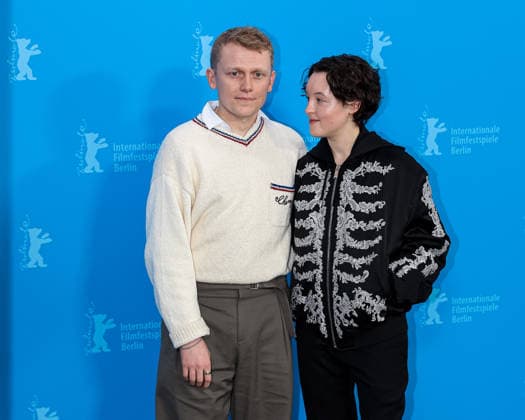 Berlin Berlinale, 76. internationale Filmfestspiele Berlin 2026 Photo Call Sunny Dancer v.Links (left), George Jaques (Regisseur, Drehbuchautor Director, Screenwriter), Bella Ramsey Berlinale, 76. internationale Filmfestspiele Berlin 2026, 13.02.2026 -Pressefoto Roger Buerke Copyright: xEibner-Pressefoto RogerxBuerkex EP_RBE
