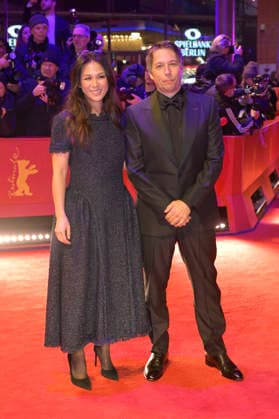 Samantha Quan und Sean Baker bei der Festivaleröffnung mit der Premiere des Kinofilms No Good Men auf der Berlinale 2026 76. Internationale Filmfestspiele Berlin im Berlinale Palast. Berlin, 12.02.2026