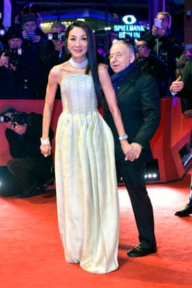 Michelle Yeoh mit Ehemann Jean Todt bei der Festivaleröffnung mit der Premiere des Kinofilms No Good Men auf der Berlinale 2026 76. Internationale Filmfestspiele Berlin im Berlinale Palast. Berlin, 12.02.2026