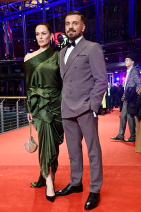 Melika Foroutan und Edin Hasanovic bei der Festivaleröffnung mit der Premiere des Kinofilms No Good Men auf der Berlinale 2026 76. Internationale Filmfestspiele Berlin im Berlinale Palast. Berlin, 12.02.2026