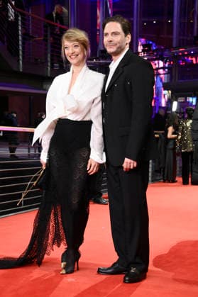 Heike Makatsch und Daniel Brühl bei der Festivaleröffnung mit der Premiere des Kinofilms No Good Men auf der Berlinale 2026 76. Internationale Filmfestspiele Berlin im Berlinale Palast. Berlin, 12.02.2026