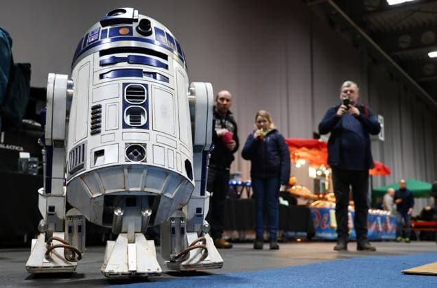 Modell Leben - Modellbaumesse 13.02.2026, Erfurt, Thueringer Modellbaumesse Modell Leben im Bild: R2D2 als grosses Modell