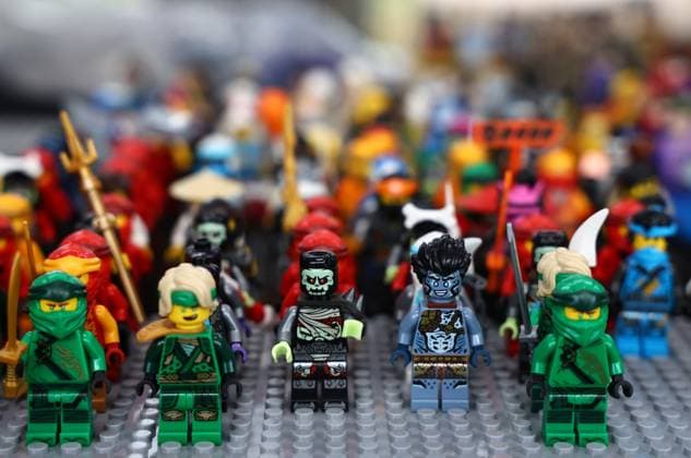 Modell Leben - Modellbaumesse 13.02.2026, Erfurt, Thueringer Modellbaumesse Modell Leben im Bild: Lego-Figuren in unterschiedlichen Designs