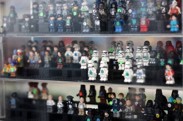 Modell Leben - Modellbaumesse 13.02.2026, Erfurt, Thueringer Modellbaumesse Modell Leben im Bild: Lego-Figuren in unterschiedlichen Designs