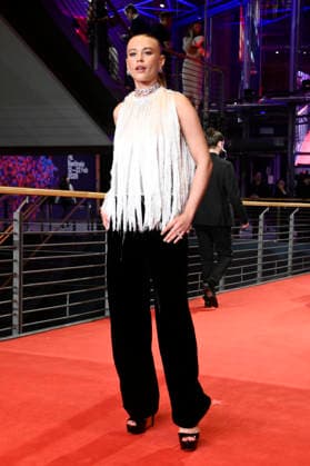 Jeanne Goursaud bei der Festivaleröffnung mit der Premiere des Kinofilms No Good Men auf der Berlinale 2026 76. Internationale Filmfestspiele Berlin im Berlinale Palast. Berlin, 12.02.2026