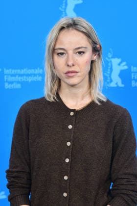 Berlinale International Film Festival Berlin Germany 76th Berlinale International Film Festival A Voix Basse photocall at the 76th Berlinale International Film Festival Marion Barbeau Thomas Bohlen Starface 2026 02 13 453022 2026 02 13 Berlin Germany  Copyright: xThomasxBohlenx STAR_453022_005