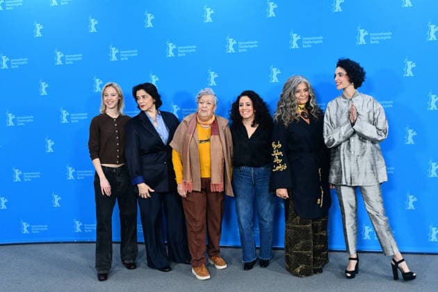 Berlinale International Film Festival Berlin Germany 76th Berlinale Berlin International Film Festival A Voix Basse photocall at the 76th Berlinale International Film Festival Marion Barbeau, Hiam Abbass, Selma Baccar, Director Leyla Bouzid, Fériel Chamari and Eya Bouteraa Thomas Bohlen Starface 2026 02 13 453022 2026 02 13 Berlin Germany  Copyright: xThomasxBohlenx STAR_453022_054