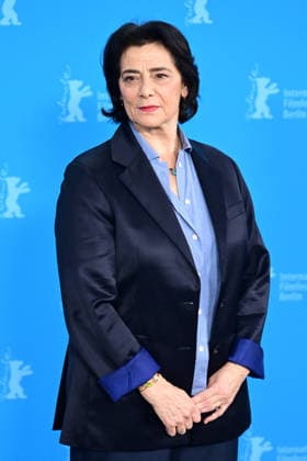 Hiam Abbass au photocall du film A Voix Basse In a Whisper lors de la 76ème édition du festival international du film de Berlin La Berlinale 2026 , le 13 février 2026 Romain Doucelin Bestimage The À Voix Basse In A Whisper photocall et conference during the 76th Berlinale International Film Festival Berlin at Gret Hyatt Hotel on February 13, 2026 in Berlin, Germany Berlin Allemagne  Copyright: xRomainxDoucelinx xBestimagexRomainxDoucelinx xBestimagex