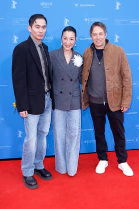 Han Chong, Michelle Yeoh und Sean Baker beim Screening der Kinofilme Sandiwara und Everything Everywhere All at Once auf der Berlinale 2026 76. Internationale Filmfestspiele Berlin im Zoo Palast. Berlin, 13.02.2026