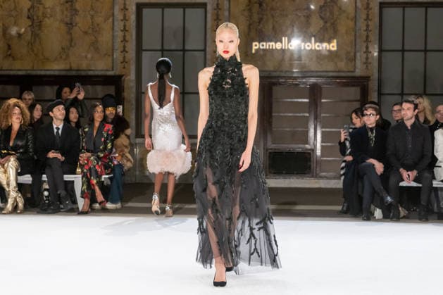 Pamella Roland - Runway - February 2026 New York Fashion Week, New York, USA - 12 Feb 2026 (NEW) Pamella Roland - Runway - February 2026 New York Fashion Week. February 12, 2026, New York, New York, USA: A model walks the runway for the Pamella Roland fashion show during the New York Fashion Week at the New York Public Library on February 12, 2026 in New York City. (Credit: M10s TheNews2) (Foto: M10s Thenews2 imago images) Pamella Roland - Runway - February 2026 New York Fashion Week, New York, USA - 12 Feb 2026  Copyright: xRonxAdarx