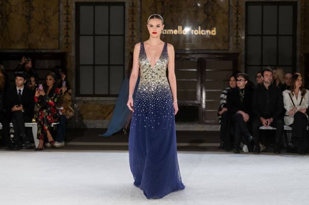 Pamella Roland - Runway - February 2026 New York Fashion Week, New York, USA - 12 Feb 2026 (NEW) Pamella Roland - Runway - February 2026 New York Fashion Week. February 12, 2026, New York, New York, USA: A model walks the runway for the Pamella Roland fashion show during the New York Fashion Week at the New York Public Library on February 12, 2026 in New York City. (Credit: M10s TheNews2) (Foto: M10s Thenews2 imago images) Pamella Roland - Runway - February 2026 New York Fashion Week, New York, USA - 12 Feb 2026  Copyright: xRonxAdarx