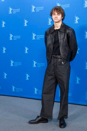 Conrad Khan beim Photocall zum Kinofilm Sunny Dancer auf der Berlinale 2026 76. Internationale Filmfestspiele Berlin im Hotel Grand Hyatt. Berlin, 13.02.2026