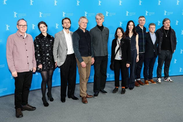 Berlin Berlinale, 76. internationale Filmfestspiele Berlin 2026 Photo Call EVERYBODY DIGS BILL EVANS 2 v Links KATIE MCGRATH (Schauspieler Actor) Anders Danielsen Lie (Schauspieler Actor) Bill Pullman (Schauspieler Actor) Grant Gee (Regisseur Director) Janine Marmot (Produzentin Producer) Valene Kane (Schauspielerin Actor) Mark O™Halloran (Drehbuchautor Screenwriter) Alan Maher (Produzent Producer) Barry Ward (Schauspieler Actor) Berlinale, 76. internationale Filmfestspiele Berlin 2026, 13.02.2026 -Pressefoto Roger Buerke Copyright: xEibner-Pressefoto RogerxBuerkex EP_RBE