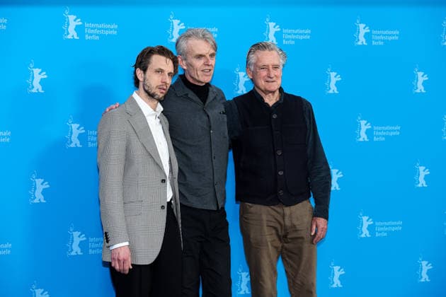 Berlin Berlinale, 76. internationale Filmfestspiele Berlin 2026 Photo Call EVERYBODY DIGS BILL EVANS Anders Danielsen Lie (Schauspieler Actor) Grant Gee (Regisseur Director) Bill Pullman (Schauspieler Actor) Berlinale, 76. internationale Filmfestspiele Berlin 2026, 13.02.2026 -Pressefoto Roger Buerke Copyright: xEibner-Pressefoto RogerxBuerkex EP_RBE