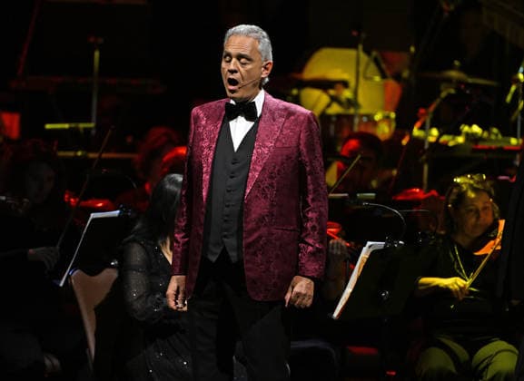 HOLLYWOOD FL - FEBRUARY 12: Andrea Bocelli performs during the Romanza 30th Anniversary World Tour at Hard Rock Live held at the Seminole Hard Rock Hotel & Casino on February 12, 2026 in Hollywood, Florida. Copyright: xmpi04x
