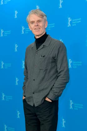 Grant Gee beim Photocall zum Kinofilm Everybody Digs Bill Evans auf der Berlinale 2026 76. Internationale Filmfestspiele Berlin im Hotel Grand Hyatt. Berlin, 13.02.2026