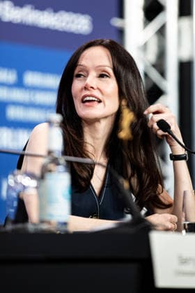 Berlin Berlinale, 76. internationale Filmfestspiele Berlin 2026 Pressekonferenz EVERYBODY DIGS BILL EVANS Valene Kane (Schauspielerin Actor) Berlinale, 76. internationale Filmfestspiele Berlin 2026, 13.02.2026 -Pressefoto Roger Buerke Copyright: xEibner-Pressefoto RogerxBuerkex EP_RBE