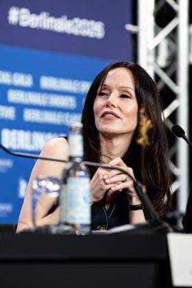 Berlin Berlinale, 76. internationale Filmfestspiele Berlin 2026 Pressekonferenz EVERYBODY DIGS BILL EVANS Valene Kane (Schauspielerin Actor) Berlinale, 76. internationale Filmfestspiele Berlin 2026, 13.02.2026 -Pressefoto Roger Buerke Copyright: xEibner-Pressefoto RogerxBuerkex EP_RBE