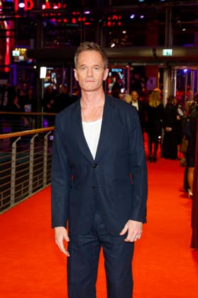 Neil Patrick Harris bei der Eröffnung der 75. Internationalen Filmfestspiele Berlin im Berlinale Palast am Potsdamer Platz