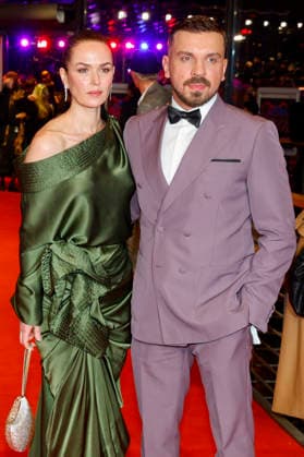 Melika Foroutan, Edin Hasanovic bei der Eroeffnung der 76. Berlinale Internationale Filmfestspiele mit der - No Good Men- Film Premiere am 12.02.2026 im Berlinale Palast Berlin.