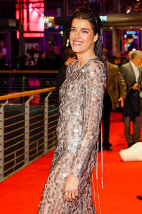 Marie Naseman bei der Eröffnung der 75. Internationalen Filmfestspiele Berlin im Berlinale Palast am Potsdamer Platz