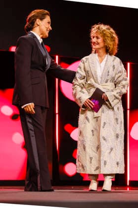 Tricia Tuttel (Intendantin Berlinale) bei der Eröffnung der 75. Internationalen Filmfestspiele Berlin im Berlinale Palast am Potsdamer Platz